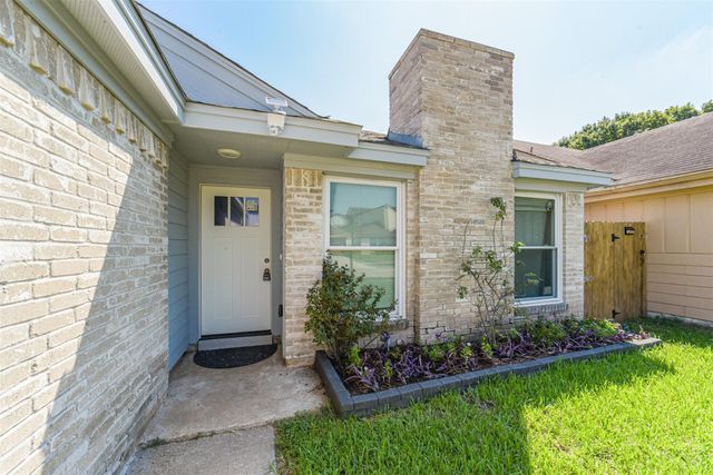 6207 Briar Glade Drive, Houston, TX 77072