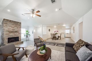 6207 Briar Glade Drive, Houston, TX 77072