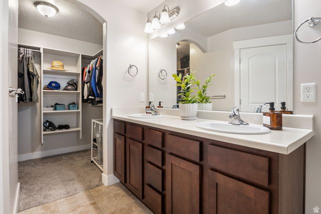 9913 N OUTLOOK WAY, Eagle Mountain, UT 84005