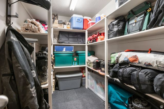 9913 N OUTLOOK WAY, Eagle Mountain, UT 84005