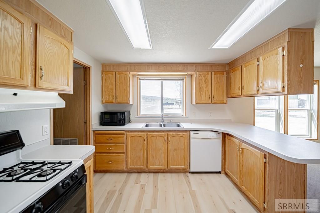 Image 13 of property listing at 163 W 129 S, Idaho Falls, ID 83404