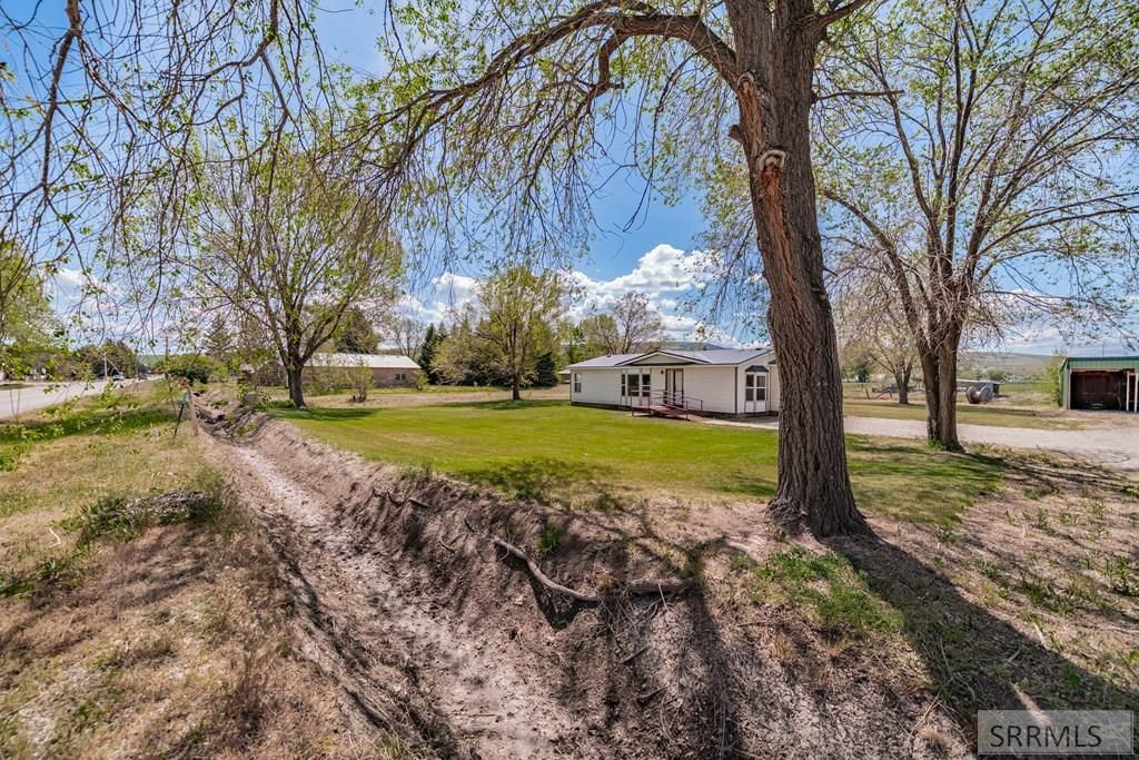 Image 43 of property listing at 163 W 129 S, Idaho Falls, ID 83404