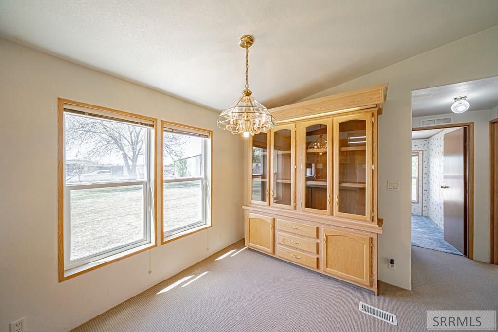 Image 8 of property listing at 163 W 129 S, Idaho Falls, ID 83404