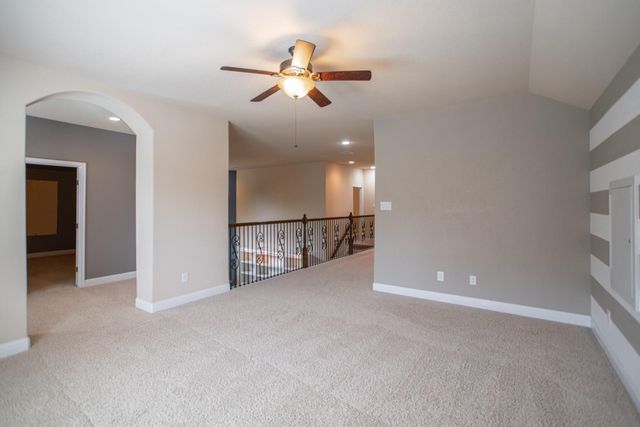 31 Whispering Thicket Place, The Woodlands, TX 77375