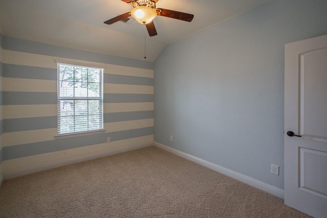 31 Whispering Thicket Place, The Woodlands, TX 77375