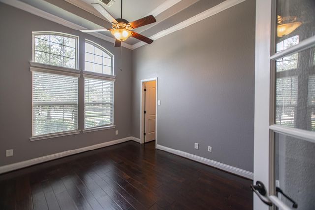31 Whispering Thicket Place, The Woodlands, TX 77375
