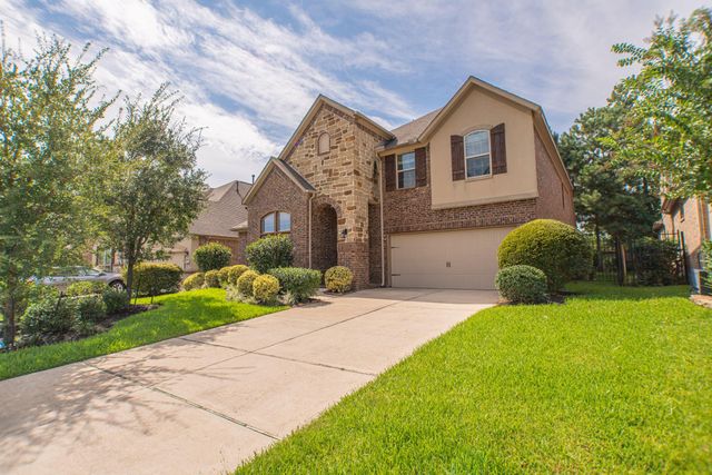 31 Whispering Thicket Place, The Woodlands, TX 77375
