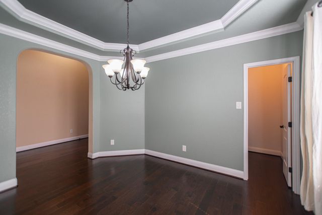 31 Whispering Thicket Place, The Woodlands, TX 77375