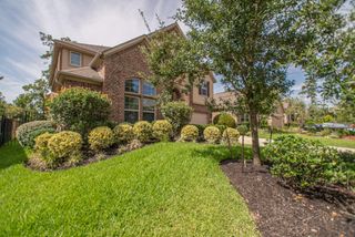 31 Whispering Thicket Place, The Woodlands, TX 77375