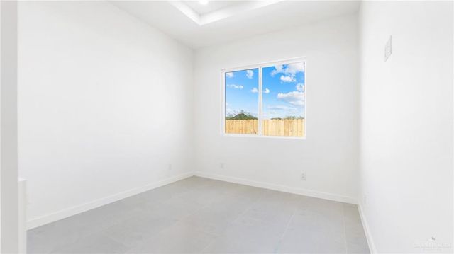 1033 W Solaris Lane, Edinburg, TX 78541