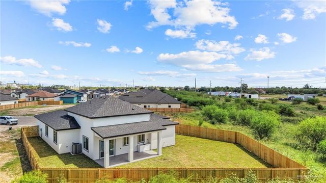 1033 W Solaris Lane, Edinburg, TX 78541