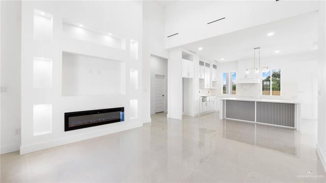 1033 W Solaris Lane, Edinburg, TX 78541