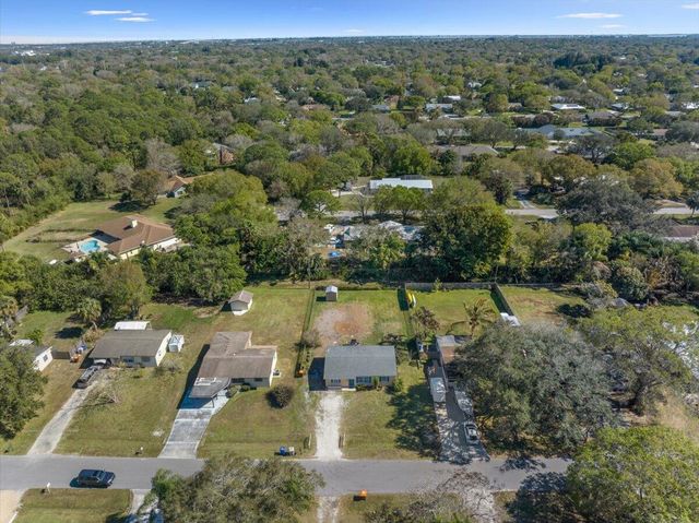 946 35th Avenue, Vero Beach, FL 32960