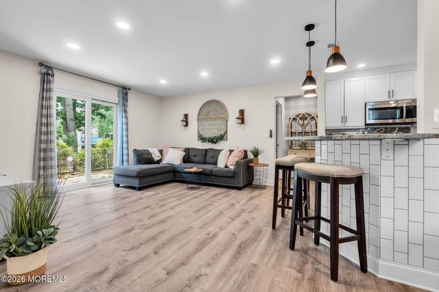 408 Daisy Court, Jackson, NJ 08527