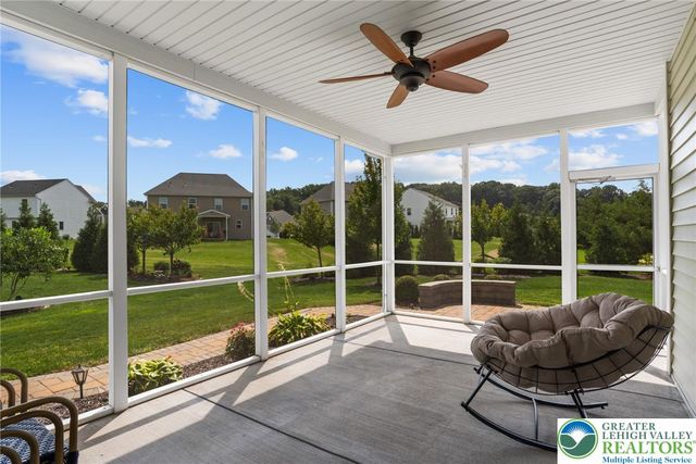 1524 Bloomfield Way, Other Pa Counties, PA 17538