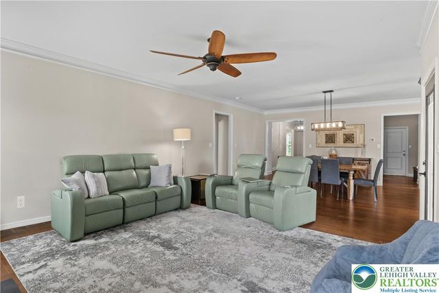 1524 Bloomfield Way, Other Pa Counties, PA 17538