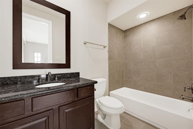 1750 W 23rd Street, Houston, TX 77008