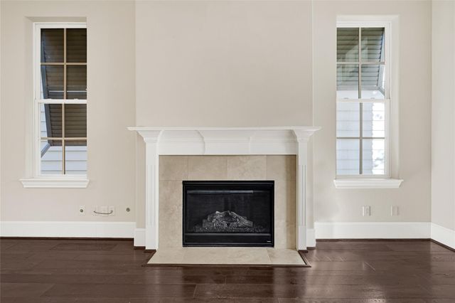 1750 W 23rd Street, Houston, TX 77008