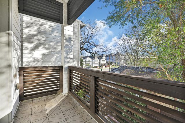 1750 W 23rd Street, Houston, TX 77008