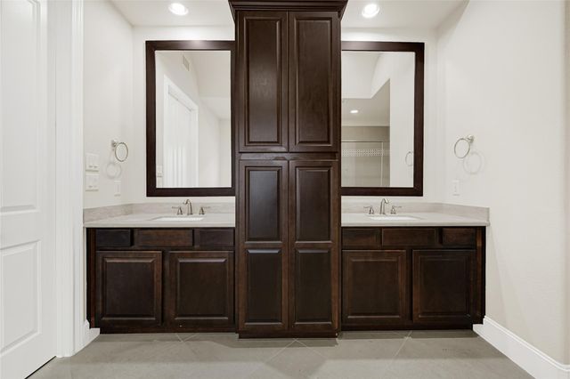 1750 W 23rd Street, Houston, TX 77008