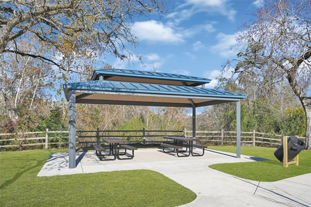 1750 W 23rd Street, Houston, TX 77008