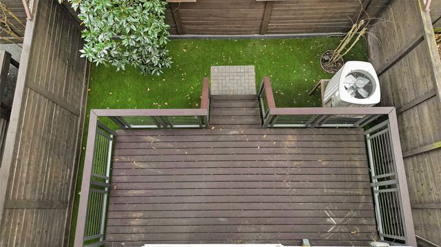 1750 W 23rd Street, Houston, TX 77008