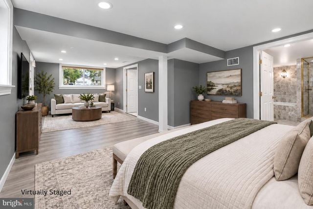 8411 LELAND RD, Manassas, VA 20111