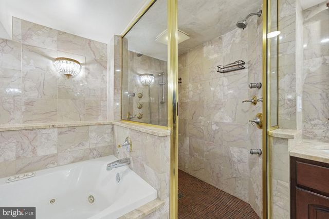 8411 LELAND RD, Manassas, VA 20111