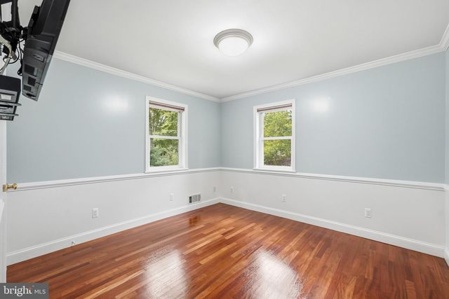 8411 LELAND RD, Manassas, VA 20111