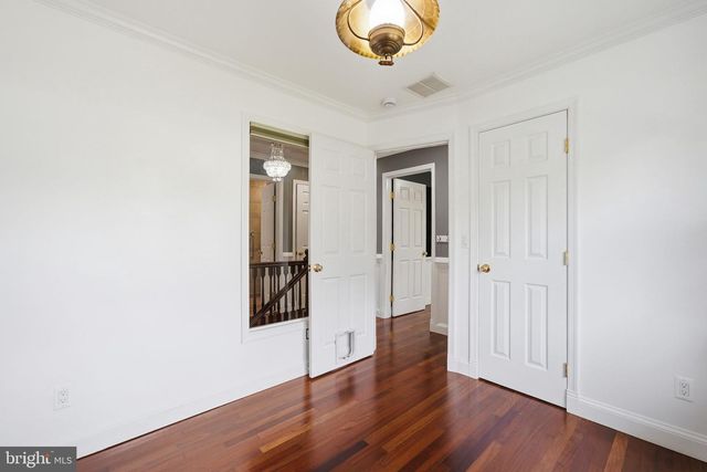 8411 LELAND RD, Manassas, VA 20111