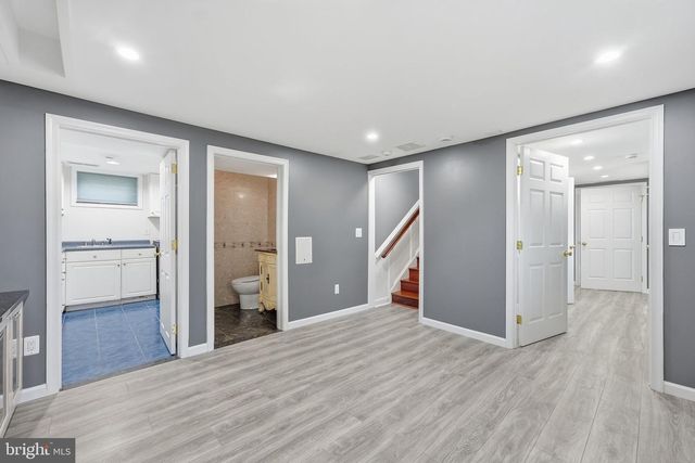 8411 LELAND RD, Manassas, VA 20111
