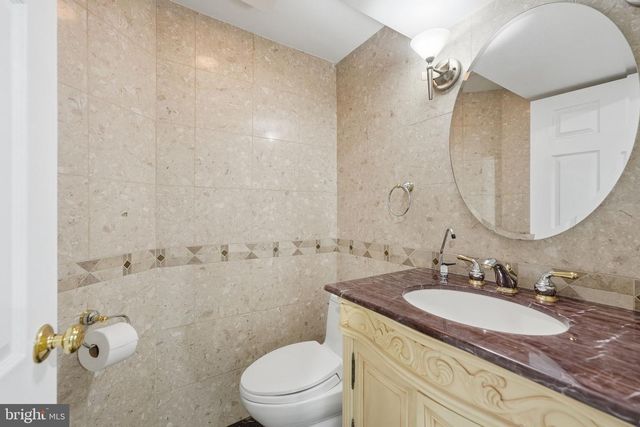 8411 LELAND RD, Manassas, VA 20111