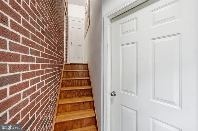 8411 LELAND RD, Manassas, VA 20111