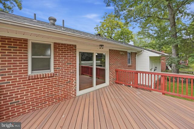 8411 LELAND RD, Manassas, VA 20111