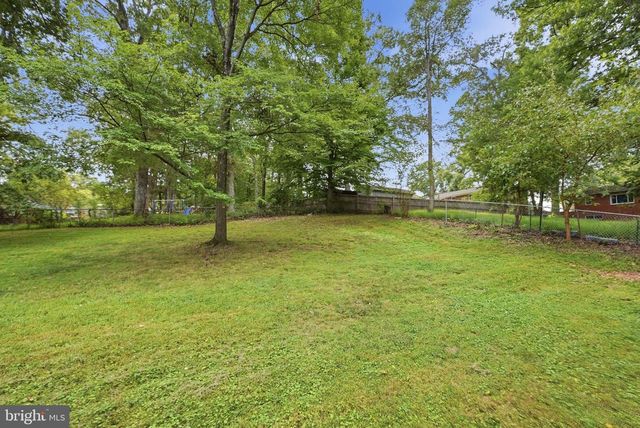 8411 LELAND RD, Manassas, VA 20111