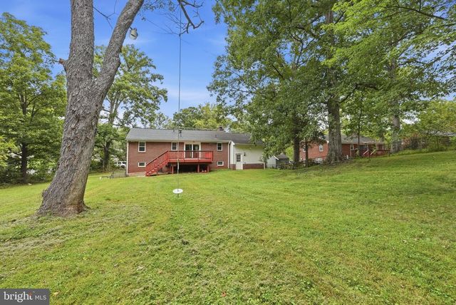 8411 LELAND RD, Manassas, VA 20111