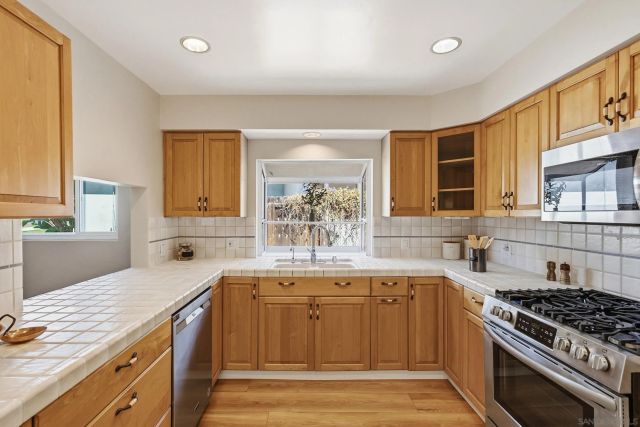4541 Patria, San Diego, CA 92115