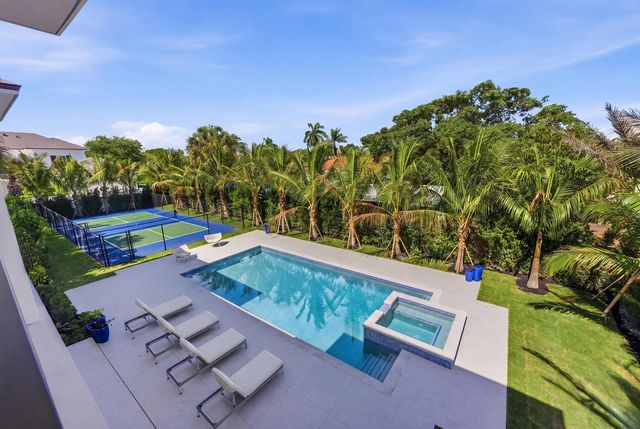 210 Cortez Road, West Palm Beach, FL 33405