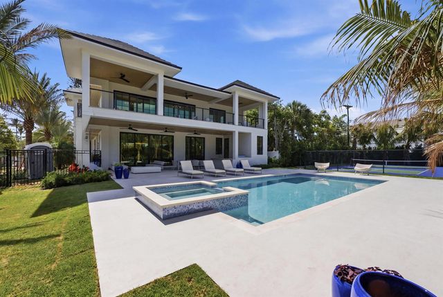 210 Cortez Road, West Palm Beach, FL 33405
