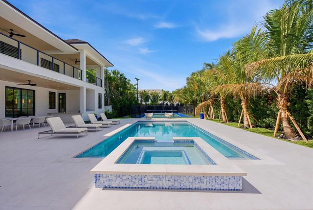 210 Cortez Road, West Palm Beach, FL 33405