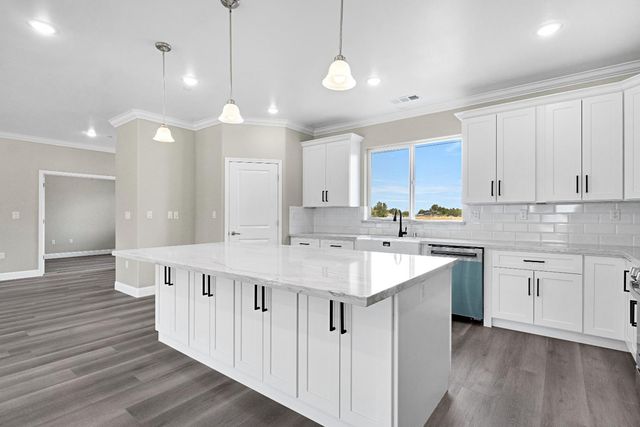 17753 Seabright Dr., Madera, CA 93638