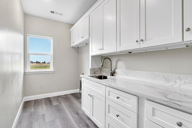 17753 Seabright Dr., Madera, CA 93638