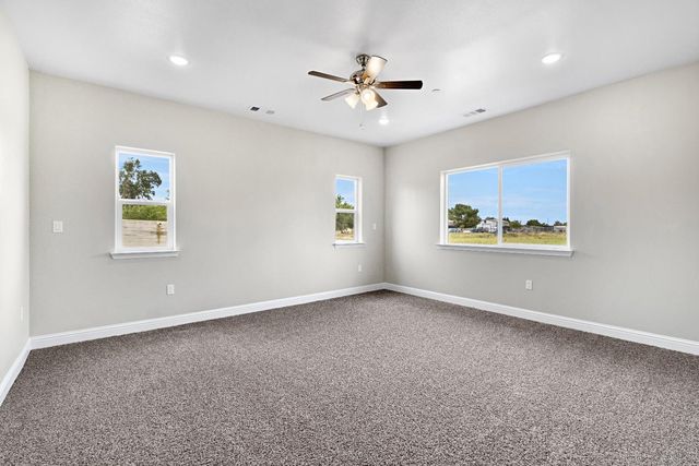 17753 Seabright Dr., Madera, CA 93638