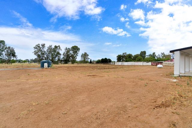 17753 Seabright Dr., Madera, CA 93638