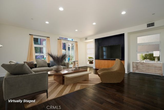 13011 Discovery Creek, Playa Vista, CA 90094