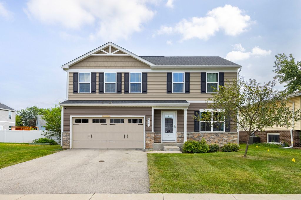300 Carriage Lane, Joliet, IL 60433
