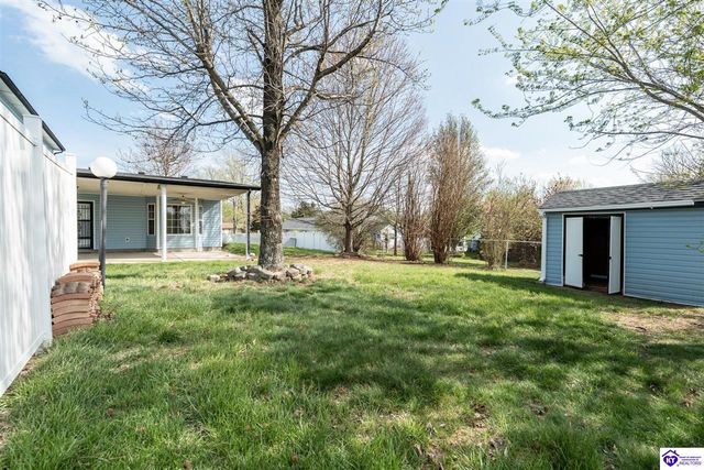 320 Shelton Road, Radcliff, KY 42701