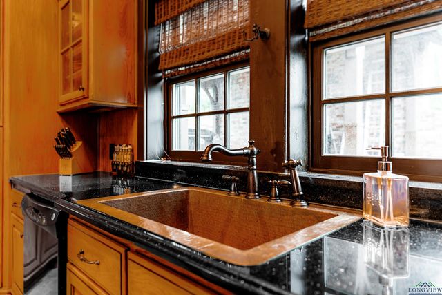 5 Montclair Circle, Longview, TX 75601