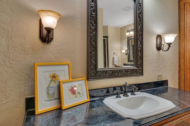 5 Montclair Circle, Longview, TX 75601