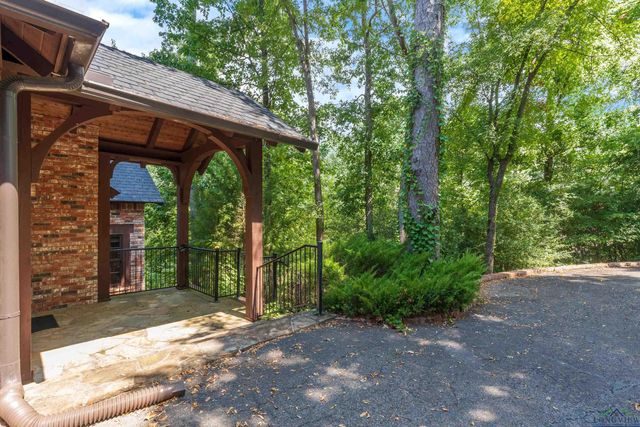 5 Montclair Circle, Longview, TX 75601